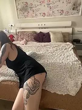 missevacrystal on StripChat 