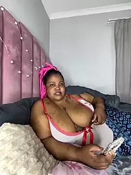 MissLola27 on StripChat 