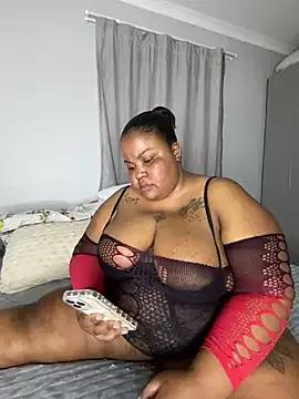 MissLola27 on StripChat 