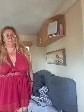 Misspapillon1840 on StripChat 