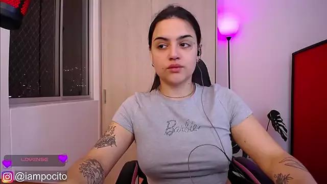 MissPuchi on StripChat 