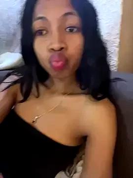 missuua on StripChat 