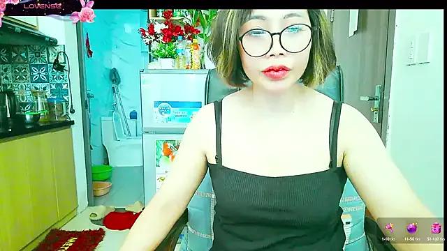 Miu-Le on StripChat