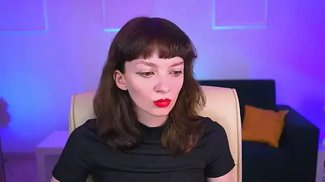 MollyJiggles on StripChat 