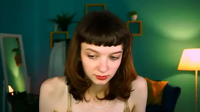 MollyJiggles on StripChat 