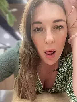 MommmyYummy on StripChat 