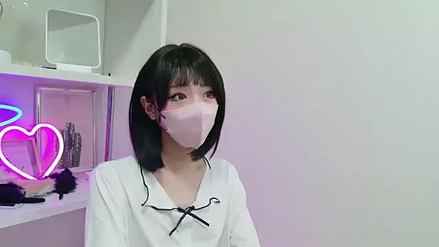 momochan_777 on StripChat 