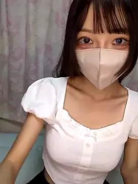 MOMOxxx on StripChat 