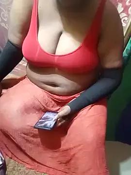 MomsFuckerSon on StripChat 