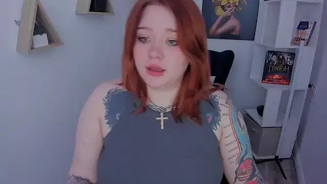 MoonLghte on StripChat 