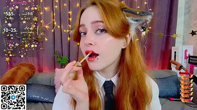 Moxy_Foxy on StripChat