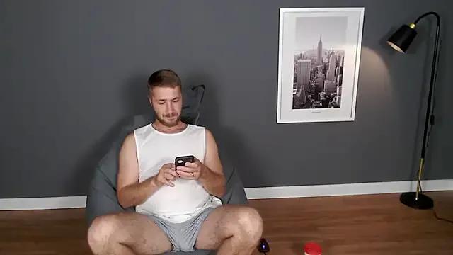 Mr_At_ on StripChat