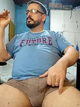MrBig_2024 on StripChat