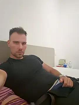 mrlyuis's avatar