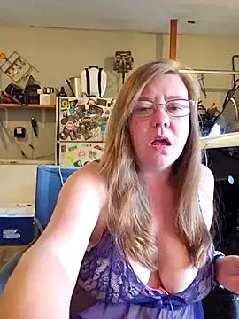 MsShelby40 on StripChat 