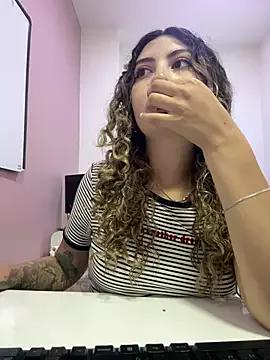 my_melody on StripChat 