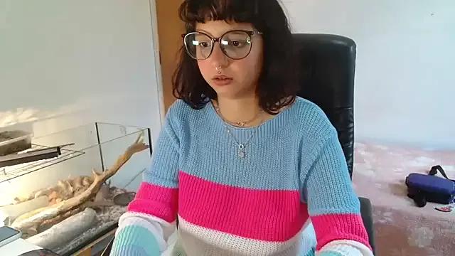 myamillor on StripChat 
