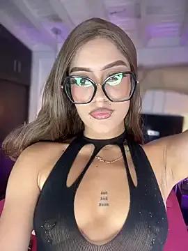 MystiqueXXX — CREAMMY PUSSY