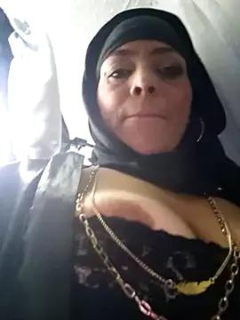 nadia__abaud —     