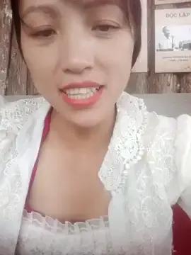 nakaki-00 on StripChat 