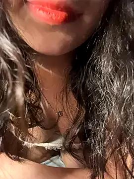 NanaCii on StripChat 
