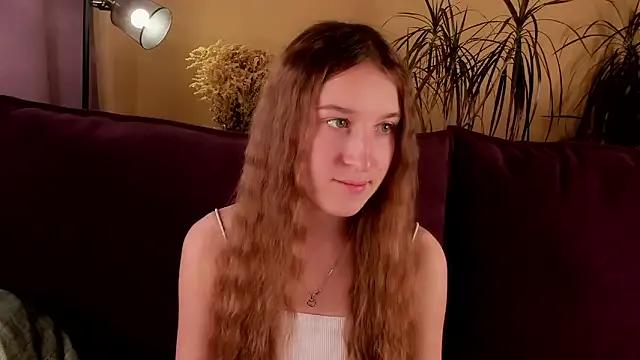 NanaMertins on StripChat