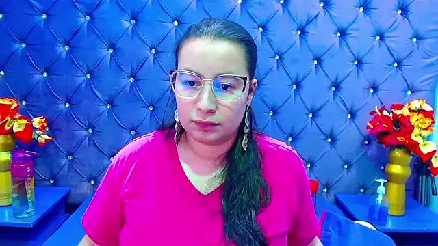 NaomyPrinces on StripChat