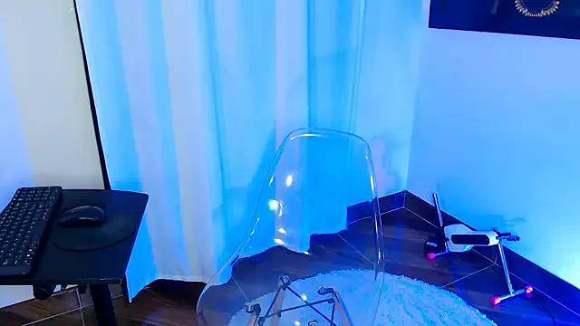 Natasha_cam222 on StripChat 