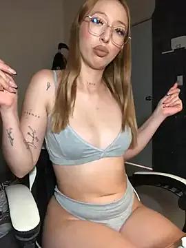 natasharosemxx on StripChat 