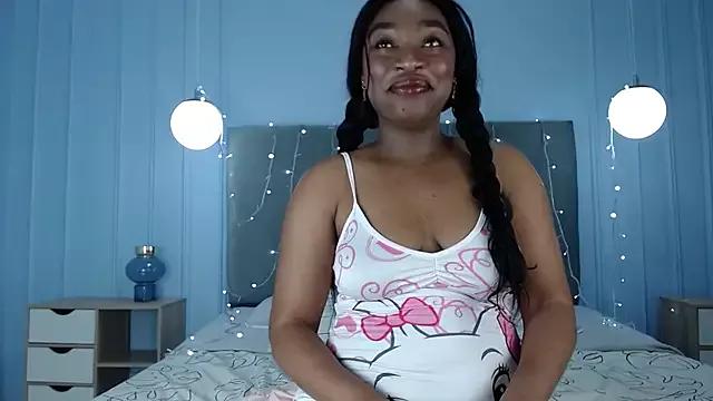 NatashaSilver on StripChat 