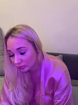 NellyExtraa's avatar