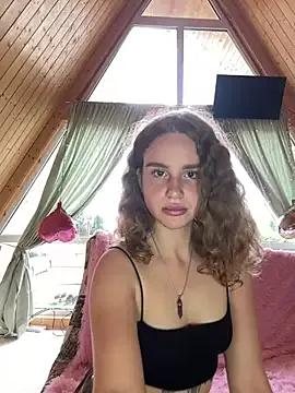 nemesidaM on StripChat 