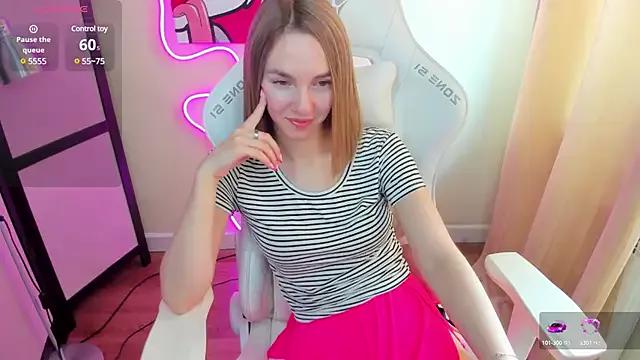 NessaDiazz on StripChat 