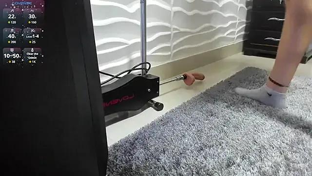 Nicki_shy on StripChat