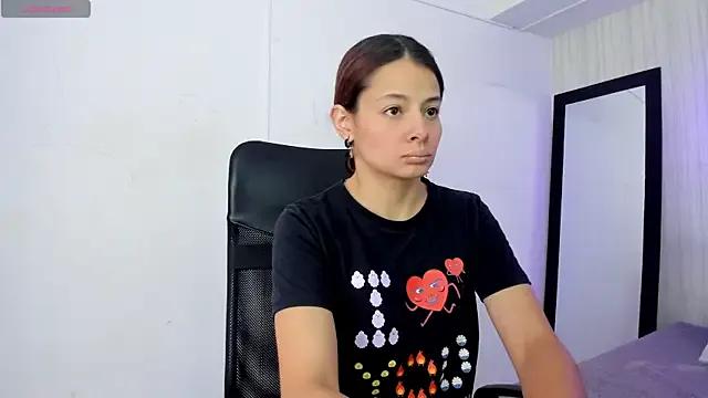 nicky_angel1 on StripChat