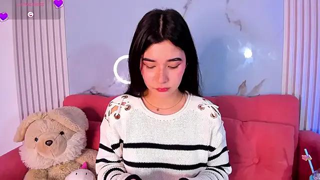 NicoleDallas on StripChat