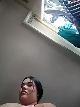nikki_grey on StripChat 