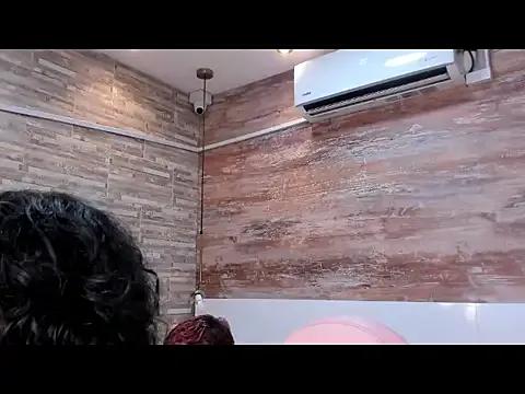Nikky_Bender on StripChat