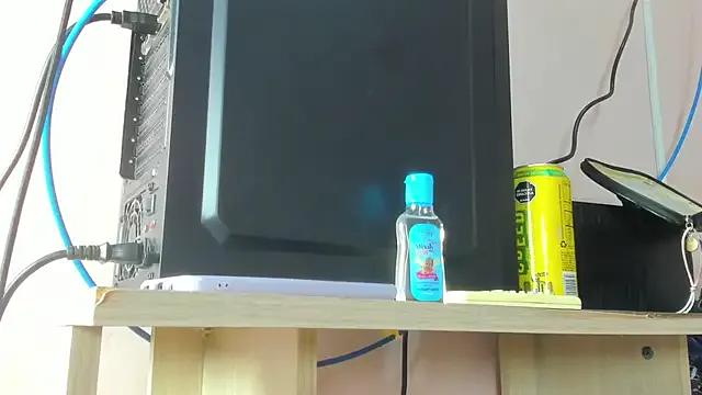 nikky_sex11 on StripChat