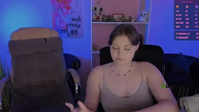 nikole_kitt's avatar
