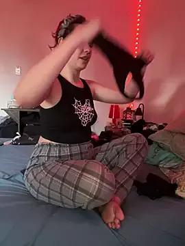 Nina-Chick777 on StripChat 