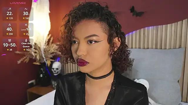 Nina_Kinky on StripChat
