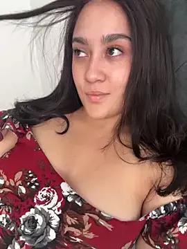 Nina_lovi on StripChat 