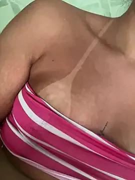 ninfetinha20 on StripChat 