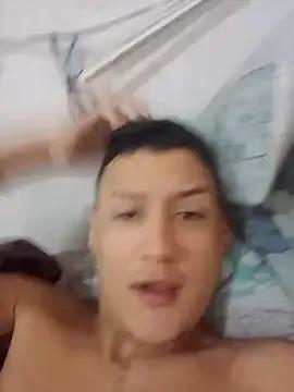NoahLux on StripChat