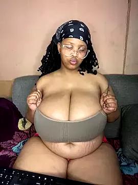 NonoGotBoobies on StripChat 