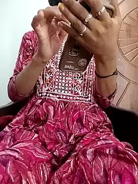 Noorkhatoon on StripChat 