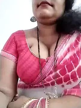 Nyra-23 on StripChat