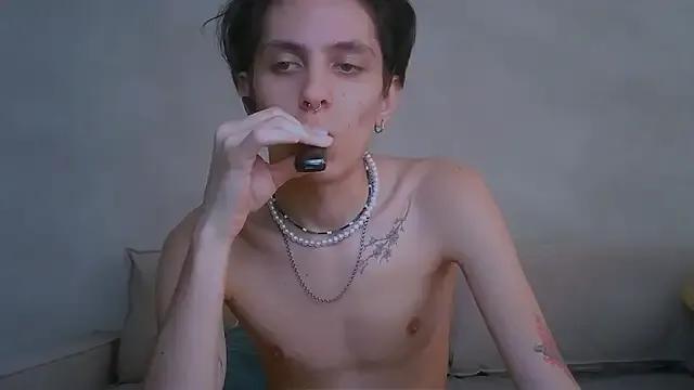 oli_vers on StripChat