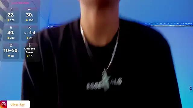 oliver_kyy on StripChat